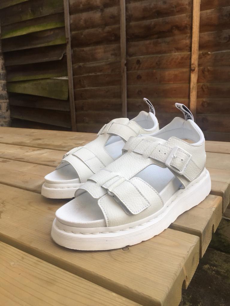 dr martens kimilah white leather flat sandals